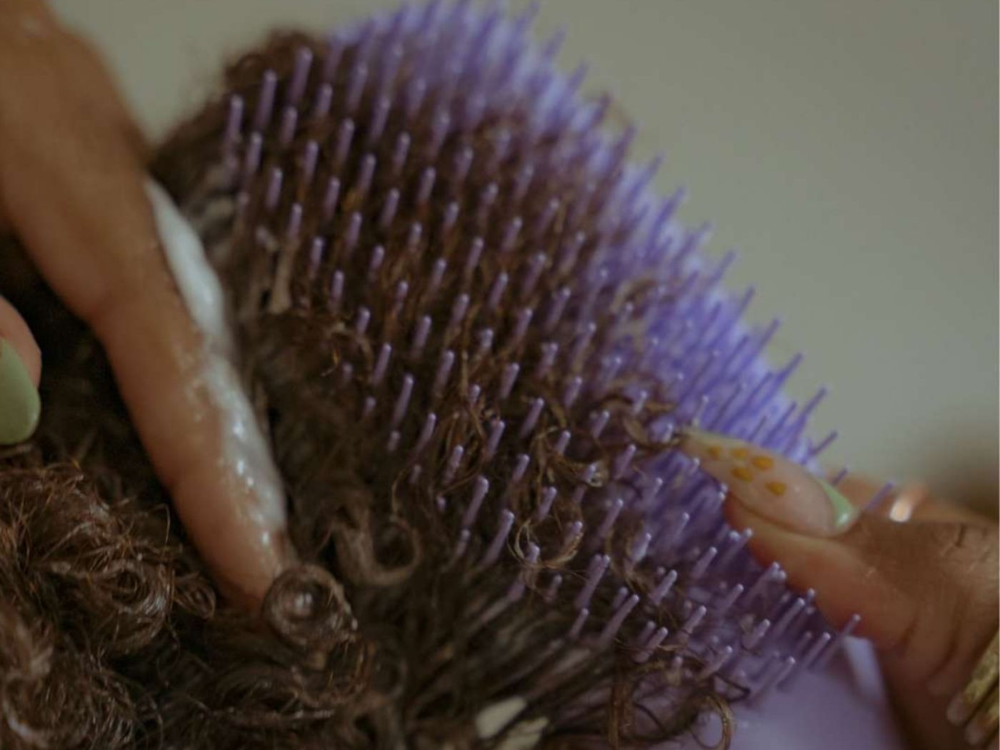 Best Tangle Teezer Brushes For Naturally Curly and Coarse Hair- AQ Online